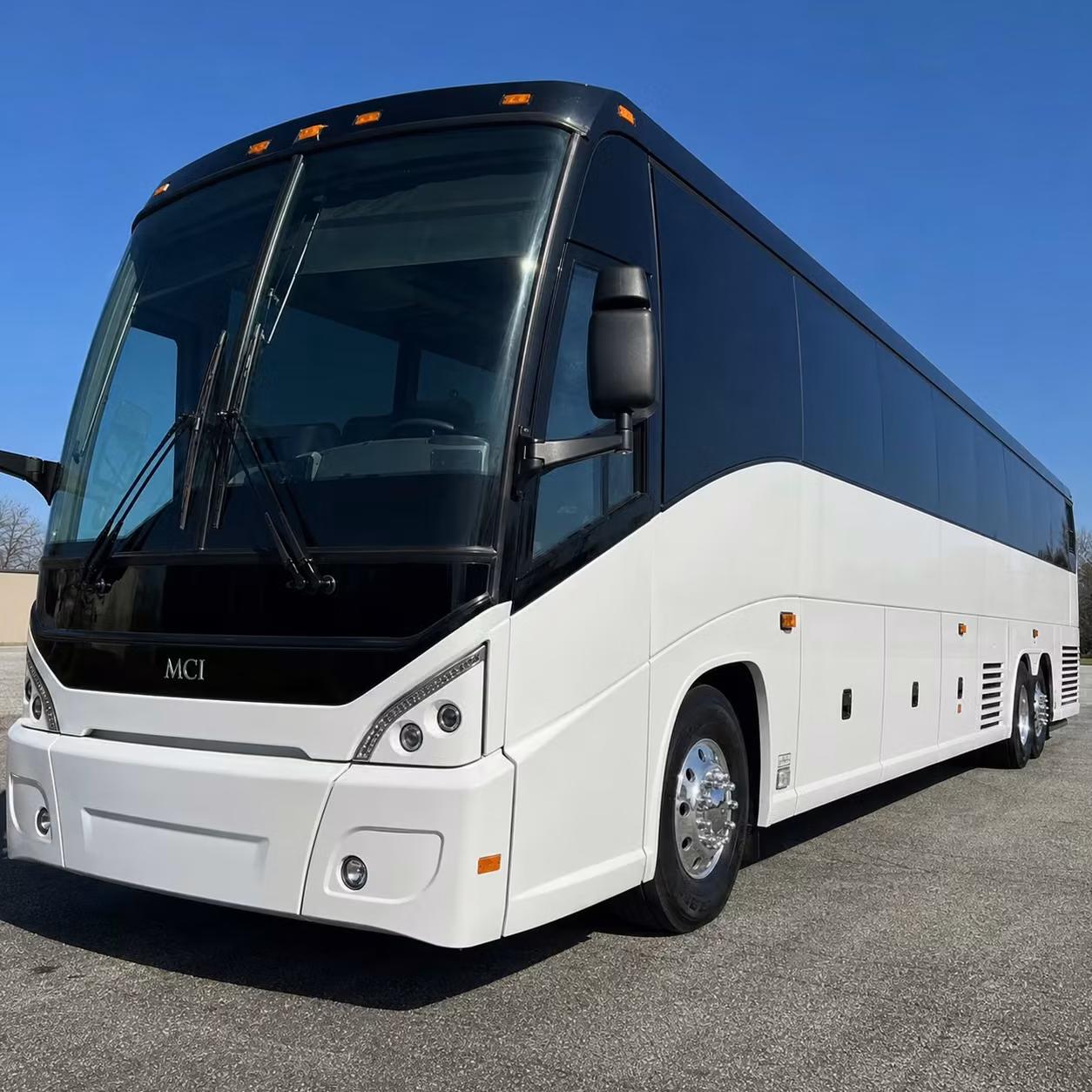 bus rental options for laredo trips