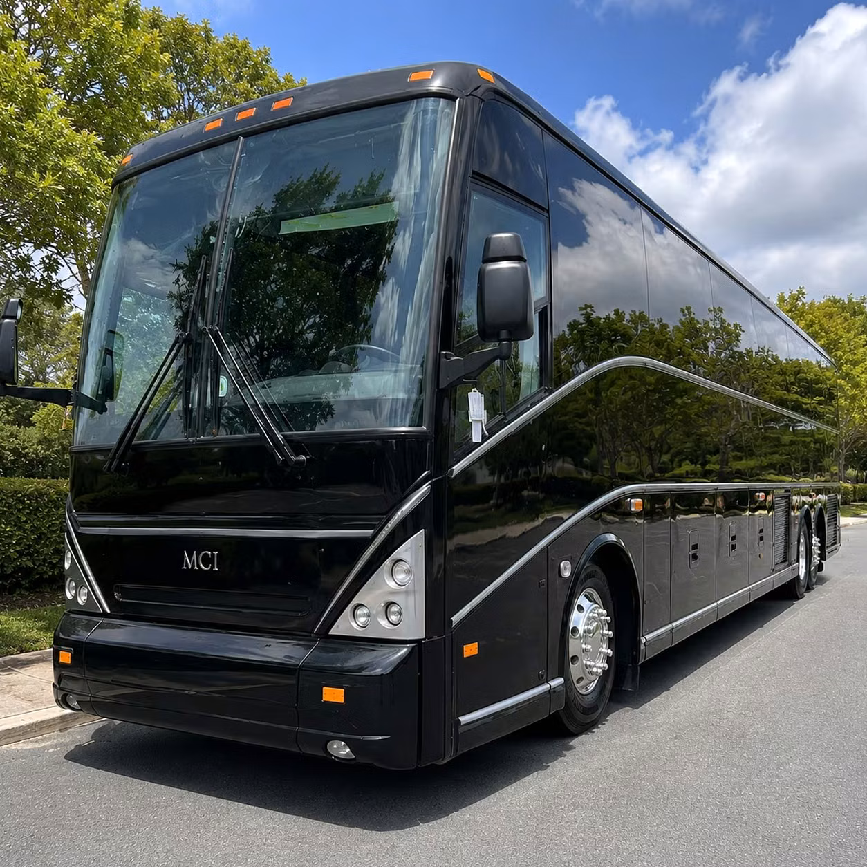 group transportation for laredo corporate retreats and team building events