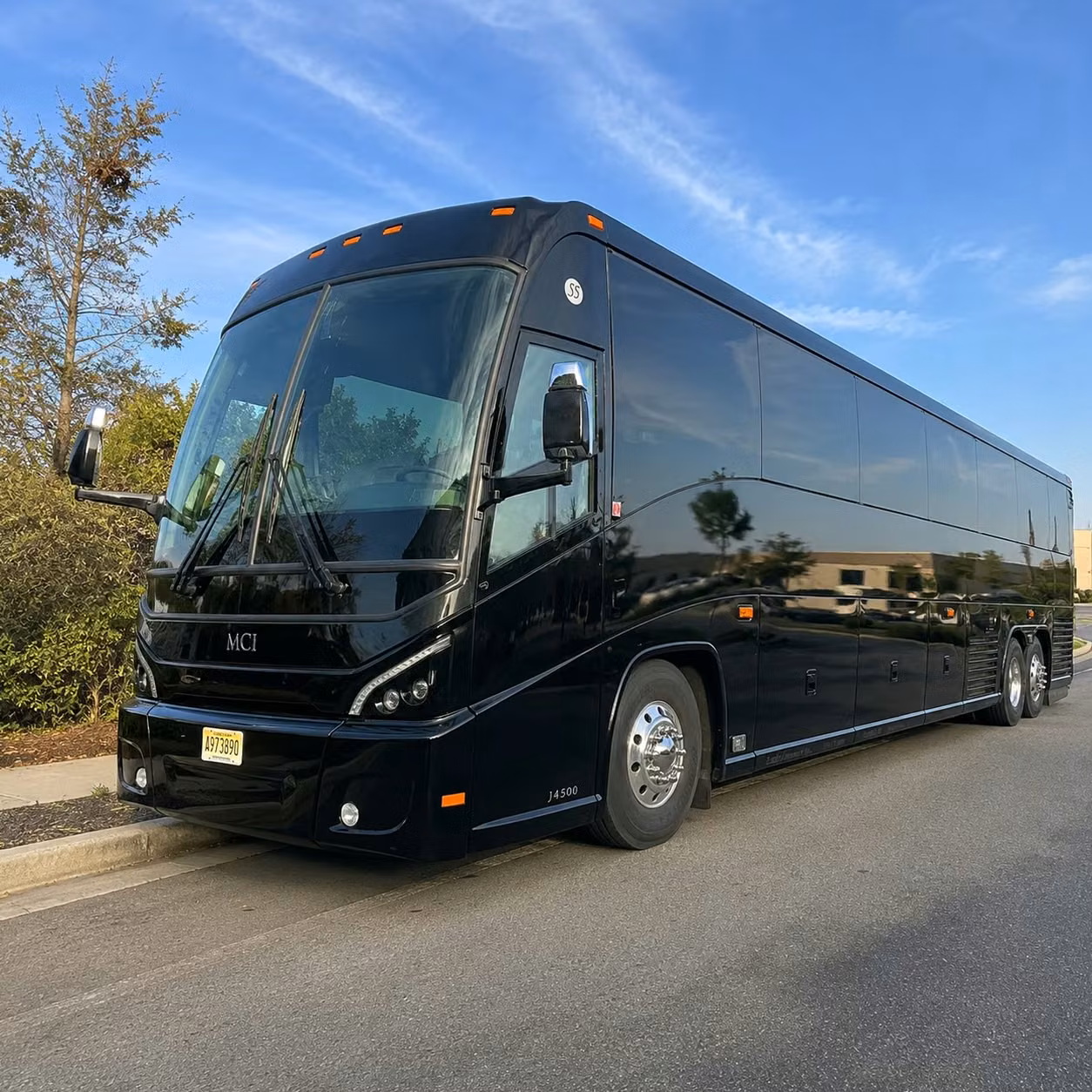 how trip distance and duration affect charter bus rental rates in laredo