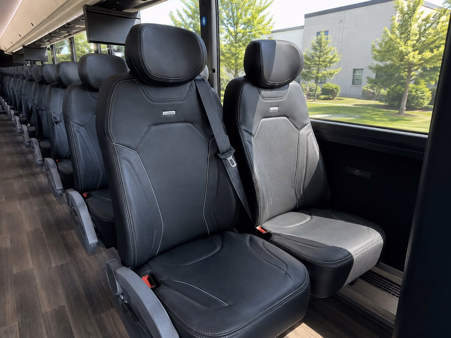 how where and when you re traveling affects laredo charter bus rates