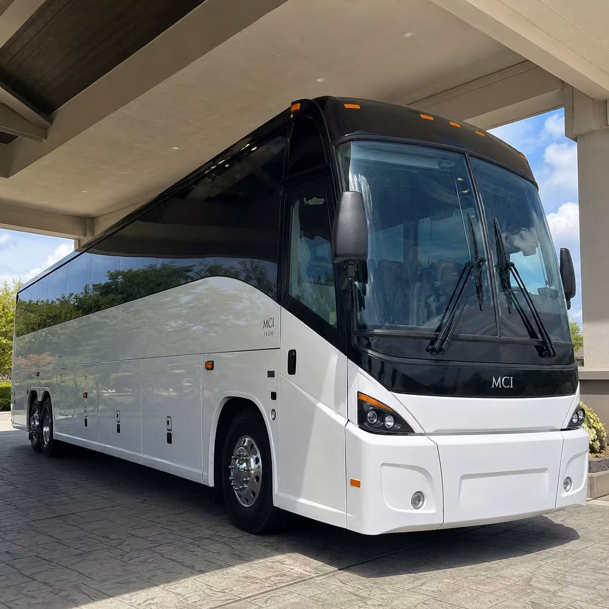 ready to compare laredo airport transportation packages start here